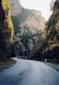 canyon1 121x173 custom Spanish Pyrenees Tour